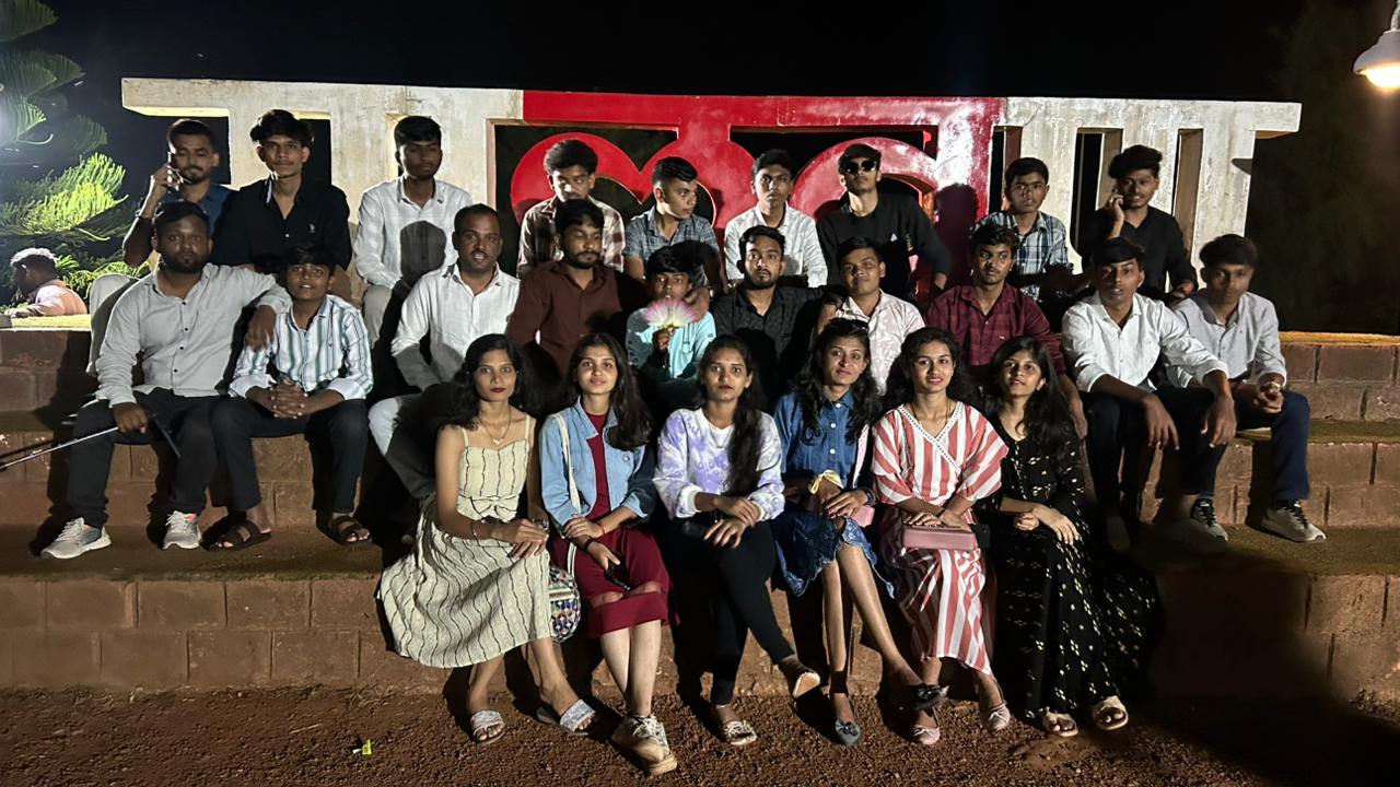 Mentor giving feedback